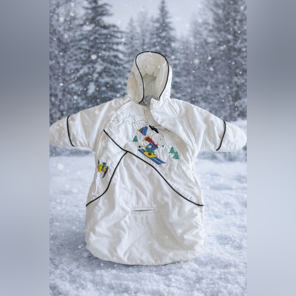 Vintage 90s Peanuts Snoopy Quilted Snowsuit Baby Bunting